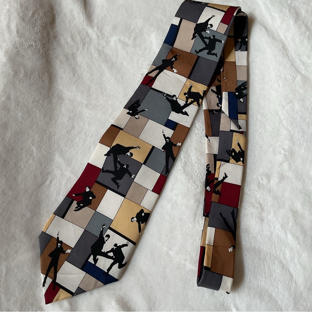 Fun vintage silk tie for the Beatles - Picture 1 of 6